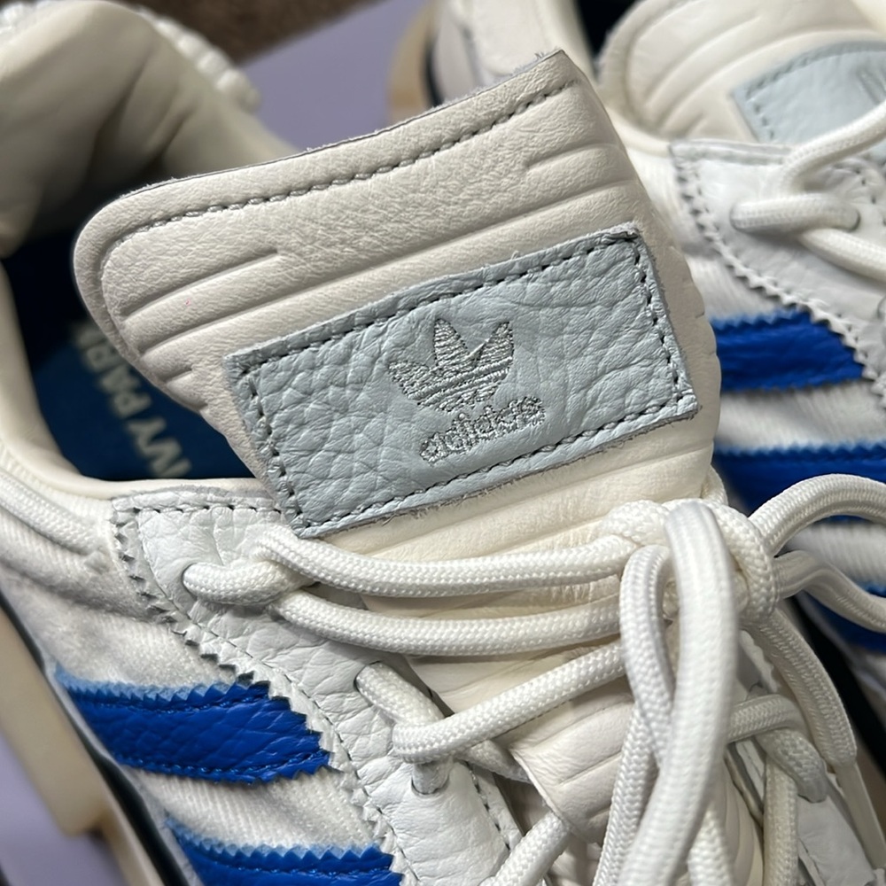 IVY PARK White and Blue Chunky Sneakers 🤍💙 - Picture 4 of 10
